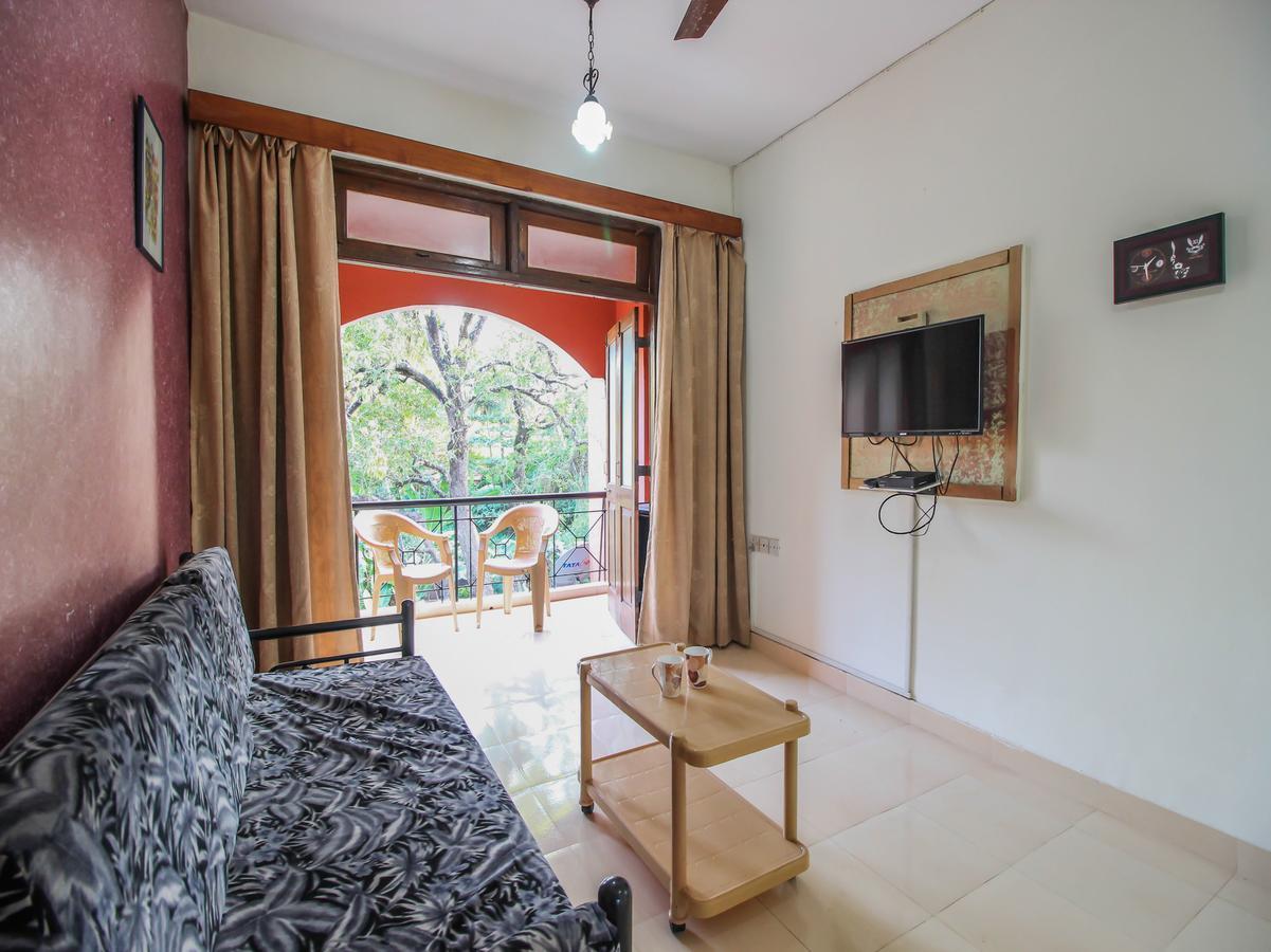 Oyo 10906 Modern 1bhk Apartment Baga